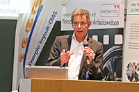 Professor Dr. Helmut Stiebig wird im April einen Vortrag über den Photovoltaik-Markt halten. Foto: FH Bielefeld