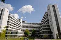 Bei der 17. Herbsthochschule erfahren Schülerinnen mehr über ein Studium in den naturwissen¬schaftlichen Fä-chern. Foto: Universität Bielefeld 