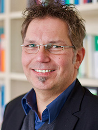 Prof. Dr. Markus Walber 
