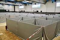 Bild: Die Universität Bielefeld stellt ihre Sporthalle als Unterkunft für Geflüchtete aus der Ukraine zur Verfügung