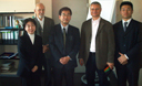 Bild: Professor Masaki Yoshioka (3.v.l.) von der Kyoto Prefectural University besuchte mit zwei Mitarbeitern die Universität Bielefeld
