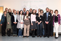 Bild: Der erste Durchgang des Mentoringprogramms bi.connected der Universität Bielefeld