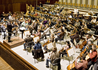 Am Montag, dem 10. Oktober, spielen die Bielefelder Philharmoniker zur Semestereröffnung in der Universität.