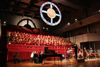 Carl Orffs Carmina Burana wurde 1937 erstmals in der Oper in Frankfurt am Main aufgeführt. Nun erklingt das Chorwerk im Audimax der Universität Bielefeld. Foto: Universitätschor Bielefeld