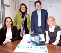 Das Team der EDEEM Koordination: Diana Grieswald, Dr. Ulrike Haake, Professor Dr. Herbert Dawid und Juniorprofessorin Dr. Anna Zaharieva. Foto: Universität Bielefeld