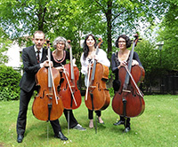 Bild: Das Ensemble Celloquenz mit (v.l.): Sigurd Müller