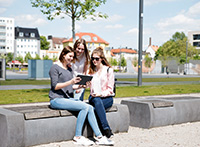 Bild: Auch auf dem Kesselbrink sind die WLAN-Hotspots BI-free
und Eduroam verfügbar. Foto: Sandra Döpel