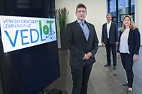 The goal is to create an autonomous learning platform for the Internet of Things. From left: Jens Hagemeyer, Dr. Carola Haumann, and Prof. Dr.-Ing. Ulrich Rückert of Bielefeld University. 
Photo: Bielefeld University/S. Jonek