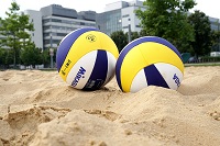 Beachvolleyballplatz und Boulebahn auf dem Sozialen Feld laden zu Sport und Bewegung im Freien ein. 