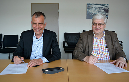 Bild: Rektor Professor Dr.-Ing. Gerhard Sagerer und der WPR-Vorsitzende Dr. Udo Werner (v.l.)