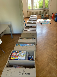 Bild: Die Kinderbetreuung im Quartier „Gumbinner Straße“ freut sich über die im Frühjahr in der Universität gesammelte Spielzeugspenden