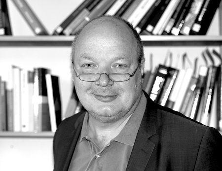Prof. Dr. Rainer Schützeichel, Fakultät für Soziologie der Universität Bielefeld, ist verstorben.