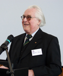 Bild: Professor Helmut Steiner