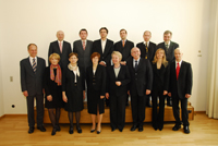 Bild: Die Leibnizpreisträger 2008: vorn (v.l.n.r.) Jochen Mannhart