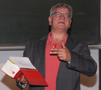 Bild: Kabarettist Werner Koczwara