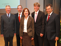 Bild: Vorstand der Stiftung Studienfonds OWL (v.l.): Prof. Martin Christian Vogel