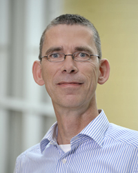 Bild: Prof. Dr. Oliver Razum ist Experte für Ungleichheit und Gesundheit. Foto: Universität Bielefeld/Sanchez