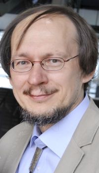 Bild: Prof. Dr. Helge Ritter ist für vier Jahre in den Rat der Universität des Saarlandes berufen worden. Foto: Sandra Sánchez