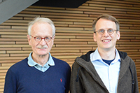 Bild: Prof. Dr. Holk Cruse (l.) und Dr. Malte Schilling haben eine Software-Architektur entwickelt